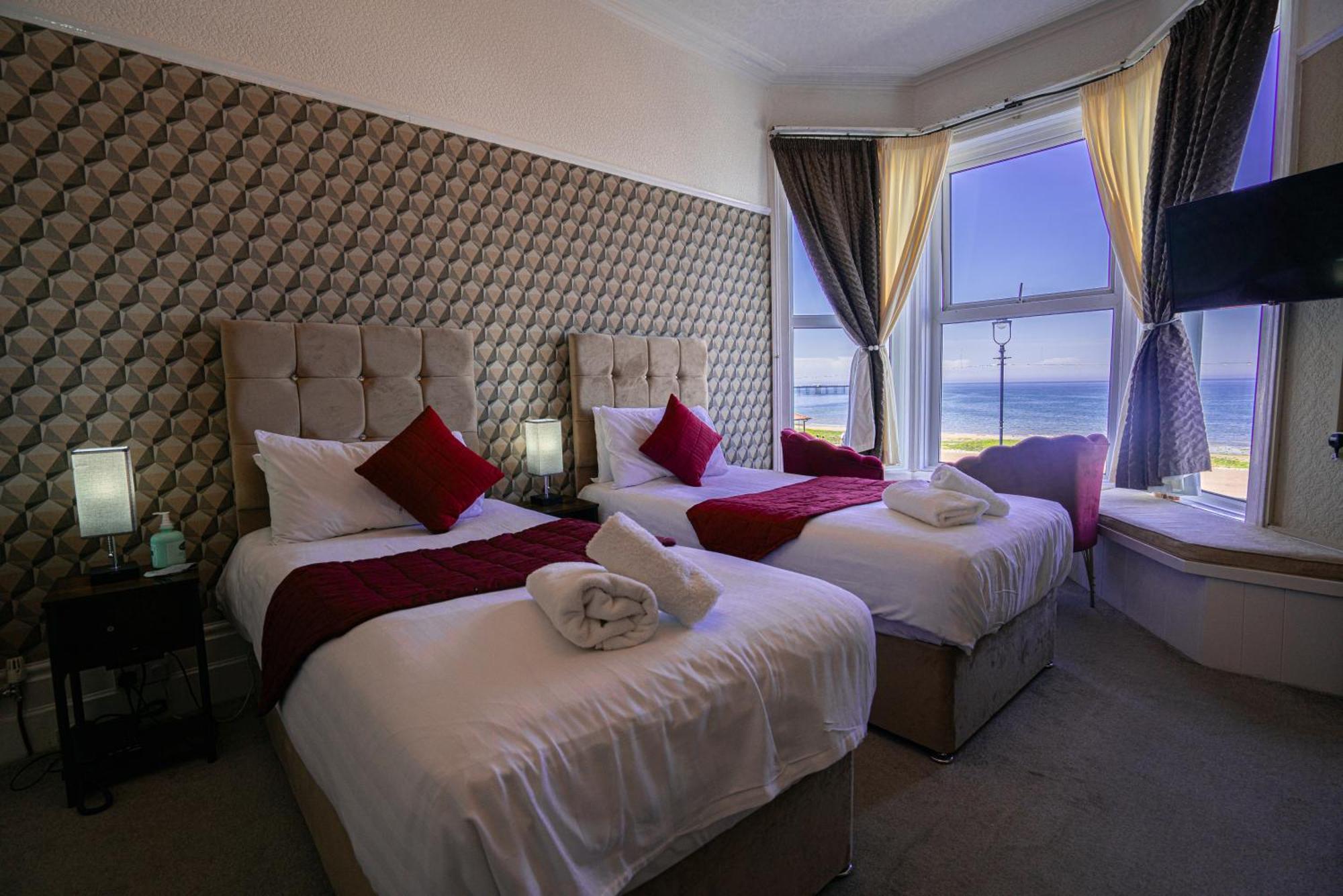 เดอะ เซ็นทรัล โฮเทล - แลนดัดโน Hotel ลันดิดโน ภายนอก รูปภาพ