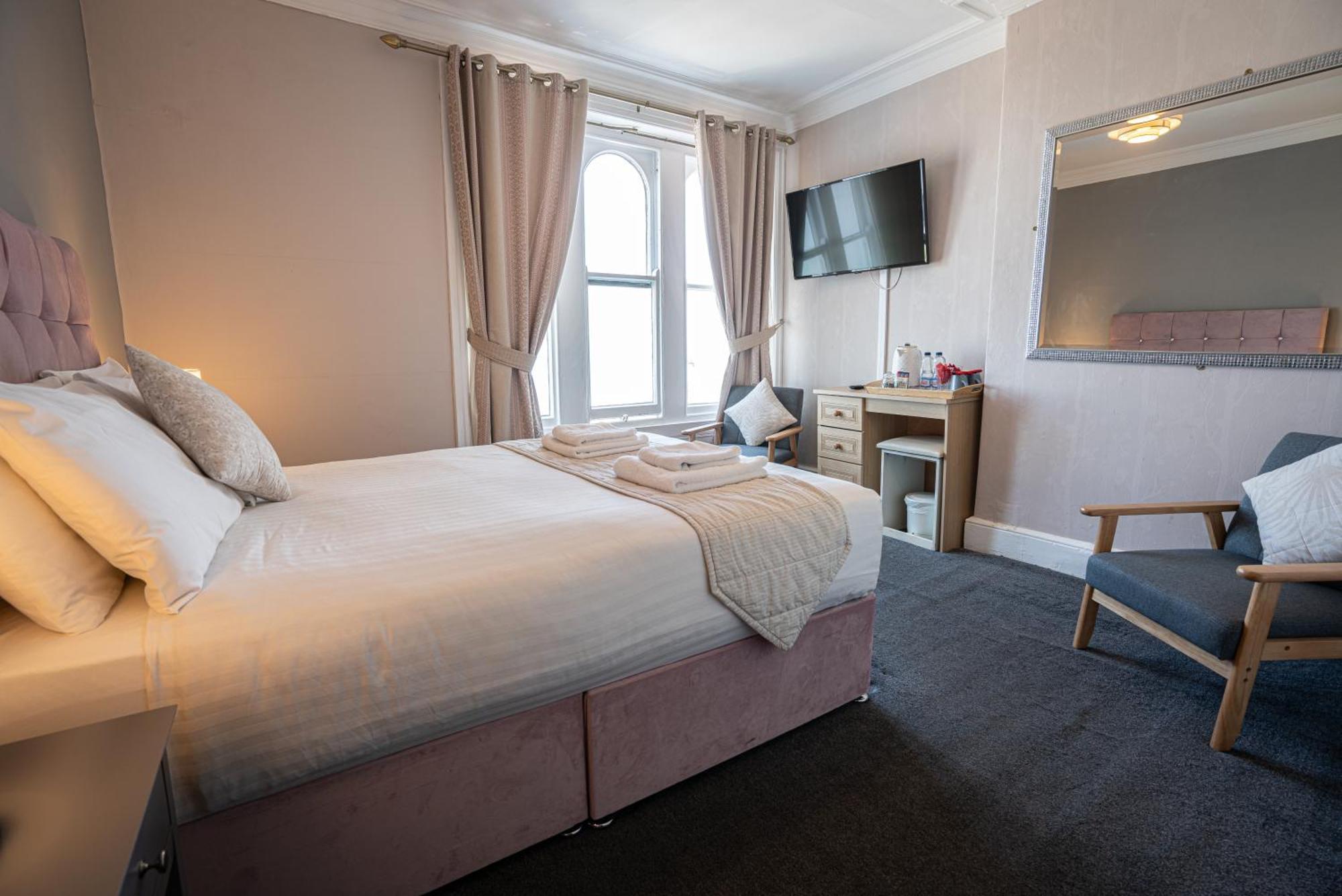 เดอะ เซ็นทรัล โฮเทล - แลนดัดโน Hotel ลันดิดโน ภายนอก รูปภาพ