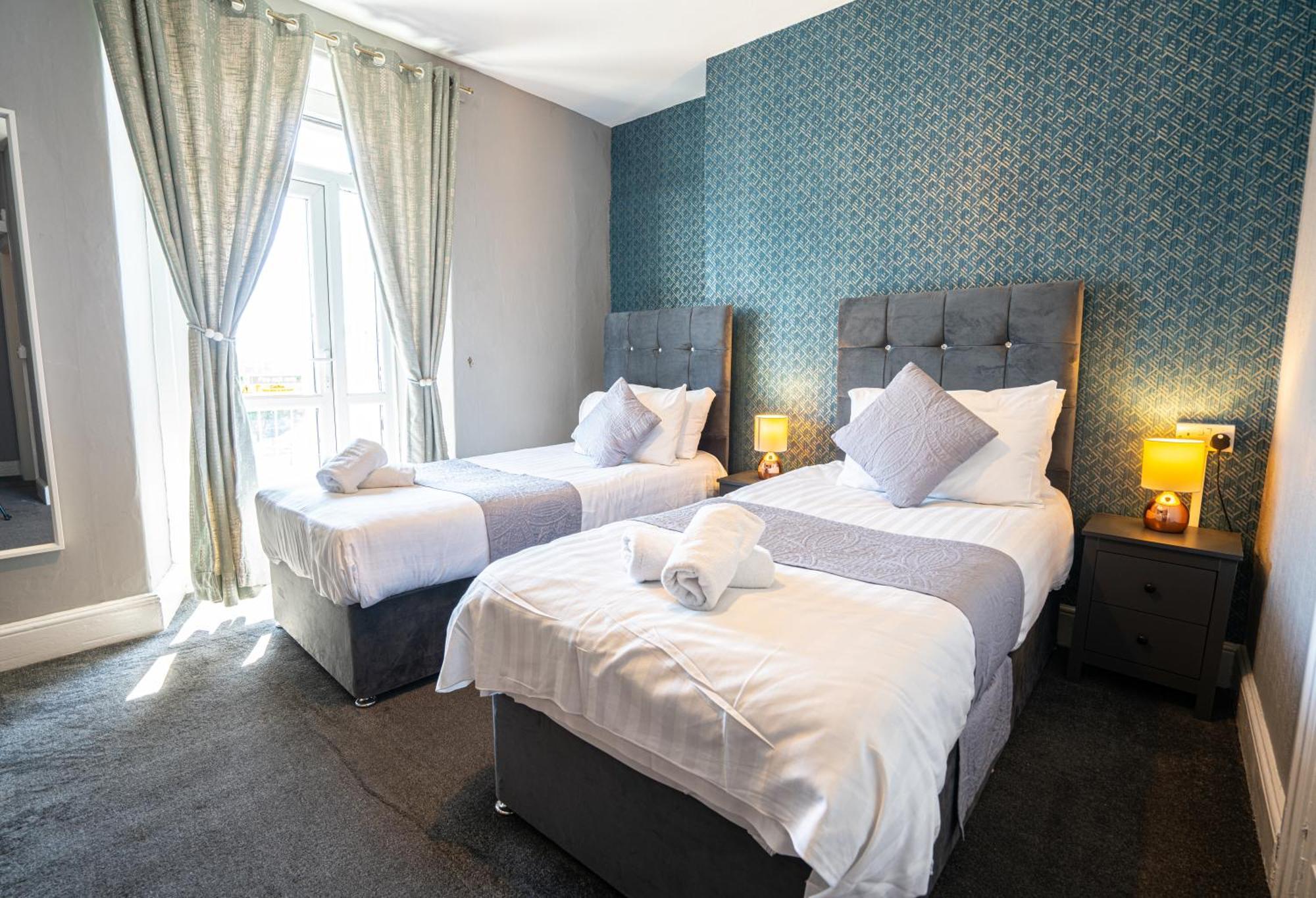 เดอะ เซ็นทรัล โฮเทล - แลนดัดโน Hotel ลันดิดโน ภายนอก รูปภาพ