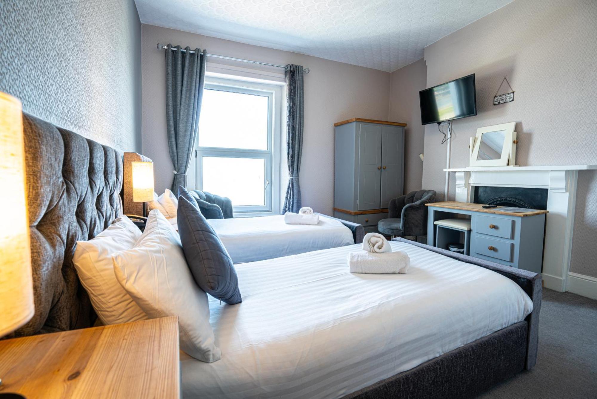เดอะ เซ็นทรัล โฮเทล - แลนดัดโน Hotel ลันดิดโน ภายนอก รูปภาพ