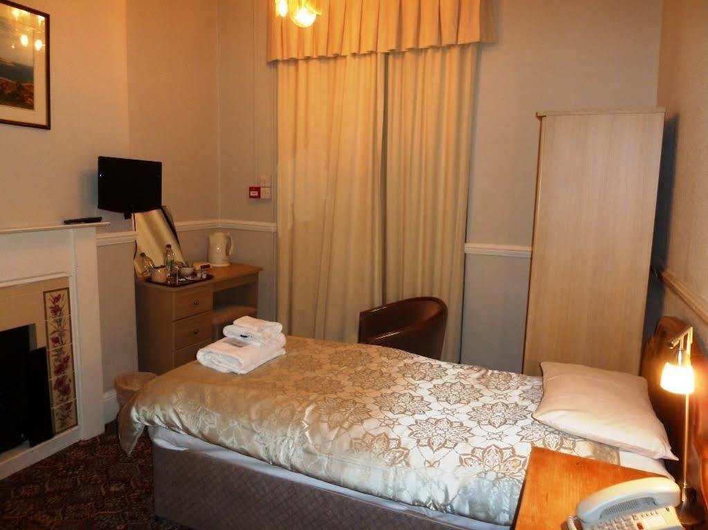 เดอะ เซ็นทรัล โฮเทล - แลนดัดโน Hotel ลันดิดโน ภายนอก รูปภาพ